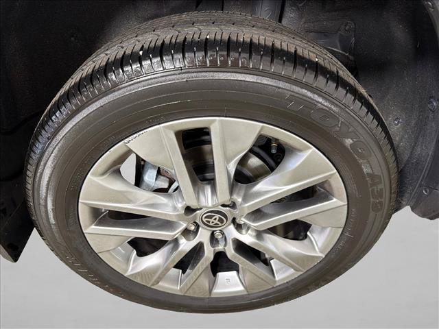 Used 2025 Toyota RAV4 Limited FWD image 18