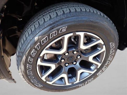 Used 2025 RAM 1500 Laramie w/ Sport Appearance Package AWD/4WD image 7