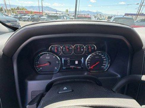 Used 2018 Chevrolet Silverado 1500 High Country AWD/4WD image 9