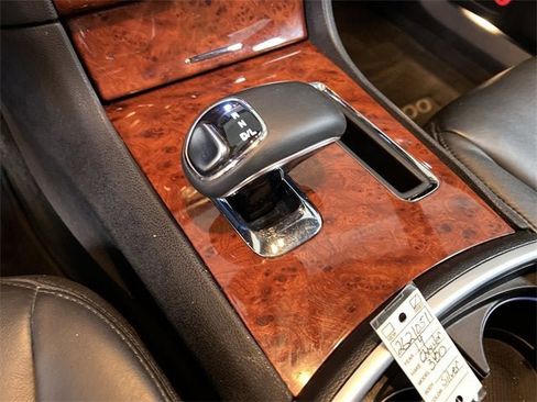 Used 2014 Chrysler 300 AWD w/ Driver Convenience Group image 16