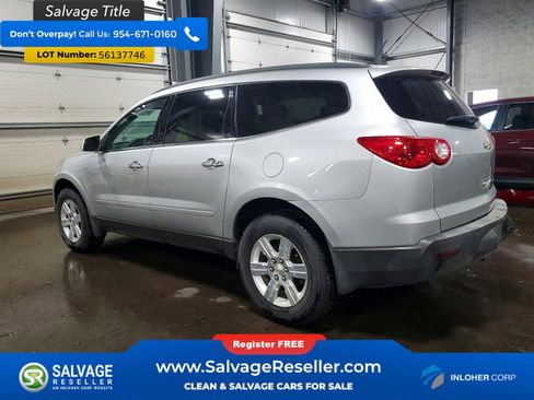 Used 2011 Chevrolet Traverse LT w/ Personal Connectivity Package FWD image 3