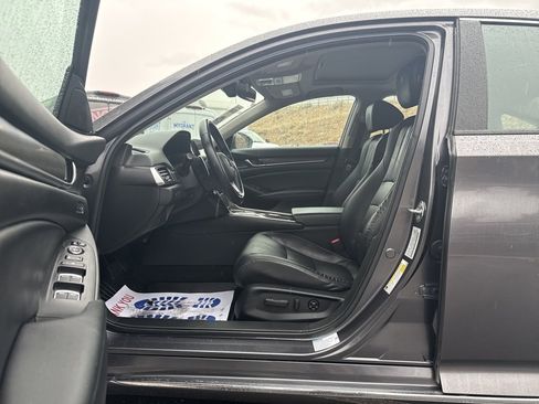 Used 2018 Honda Accord EX-L image 10