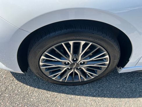 Certified 2023 Kia Forte GT-Line w/ GT-Line Premium Package FWD image 10