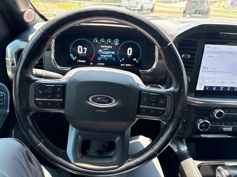 Used 2021 Ford F150 Lariat w/ Equipment Group 502A High AWD/4WD image 9