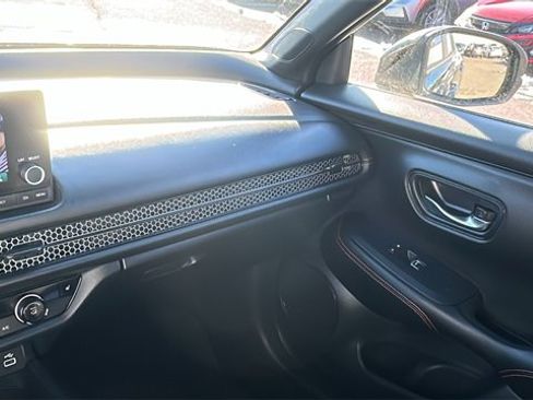 Used 2023 Honda HR-V Sport image 19