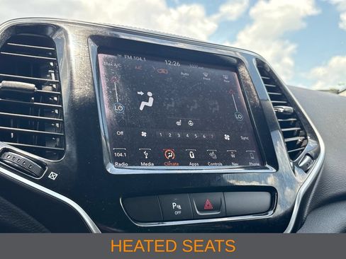 Used 2019 Jeep Cherokee Limited AWD/4WD image 14