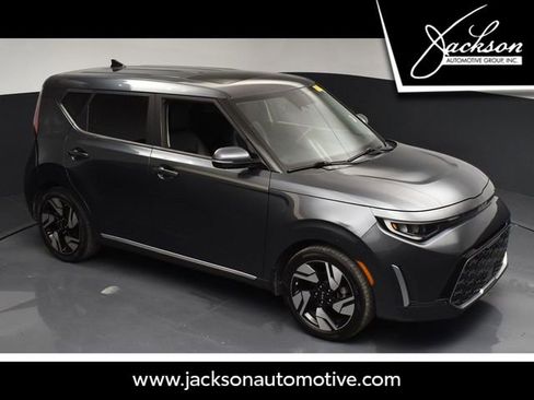 Used 2023 Kia Soul GT-Line w/ GT-Line Technology Package FWD image 1