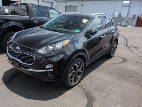 Used 2021 Kia Sportage EX AWD/4WD image 2