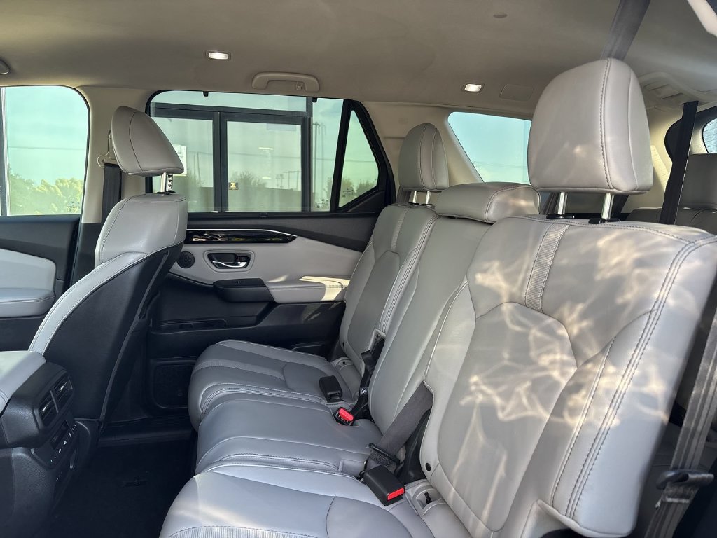 Used 2024 Honda Pilot EX-L image 14