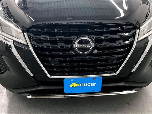 Used 2022 Nissan Kicks S FWD image 29