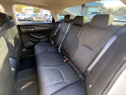 Used 2023 Honda Accord EX image 19