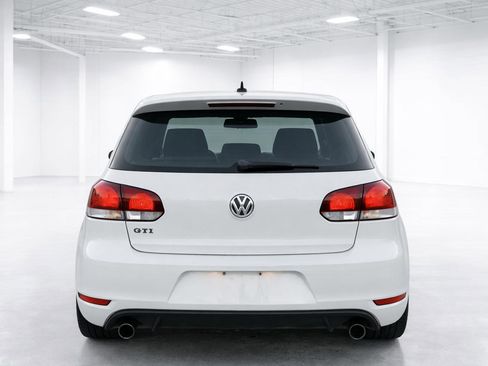 Used 2011 Volkswagen GTI 4-Door image 7