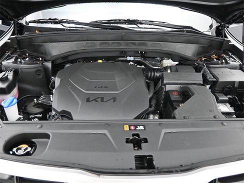 New 2025 Kia Telluride S image 12