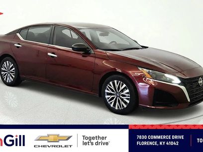 Used 2024 Nissan Altima 2.5 SV