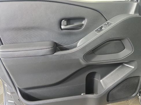 Used 2023 Nissan Frontier S w/ Technology Package image 17