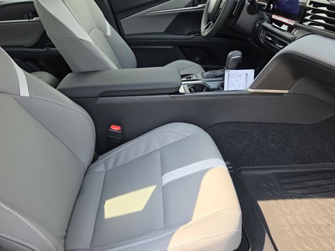 New 2026 Toyota Camry SE FWD image 12