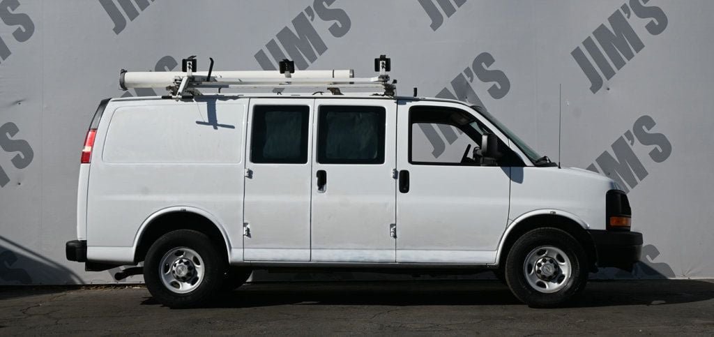 Used 2013 Chevrolet Express 2500 RWD image 3