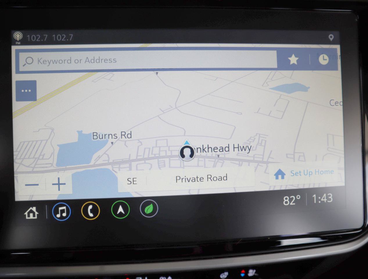 Used 2022 Chevrolet Bolt EUV Premier w/ Launch Edition FWD image 46