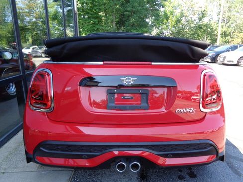 Used 2024 MINI Cooper S FWD image 10