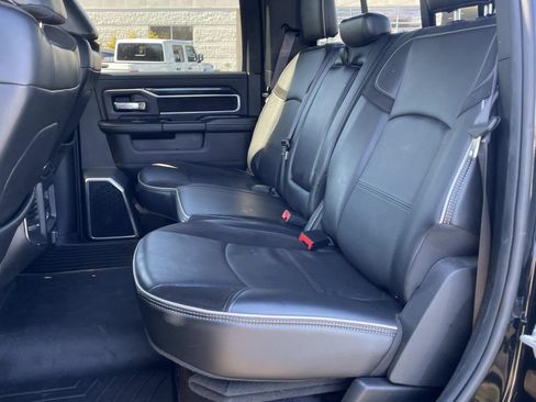 Used 2022 RAM 2500 Laramie w/ Night Edition image 27