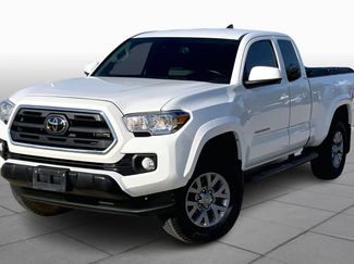 Used 2019 Toyota Tacoma SR5 video 1