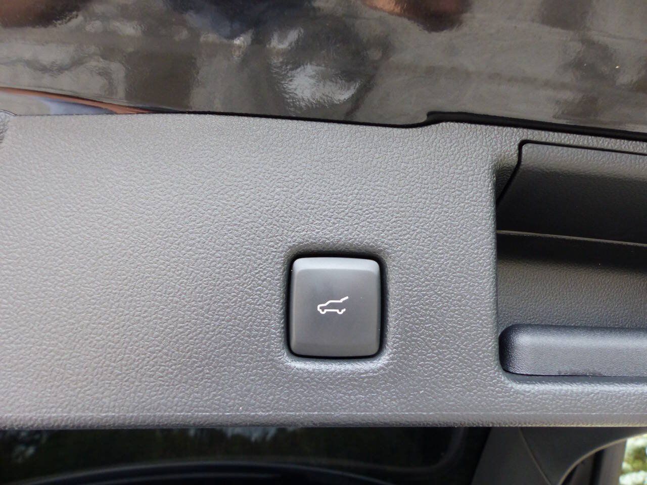 Used 2024 Ford Escape Active w/ Tech Pack #2 AWD/4WD image 41