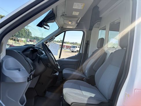 Used 2017 Ford Transit 250 148 High Roof RWD image 11