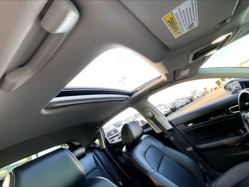 Used 2024 Honda Civic EX-L image 24