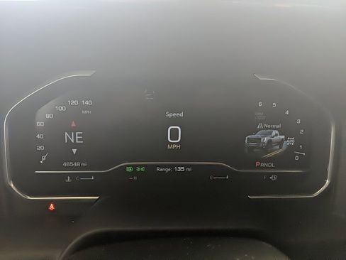 Used 2024 GMC Sierra 2500 AT4 w/ Technology Package image 27