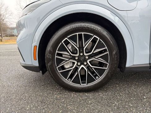 Used 2025 Ford Mustang Mach-E Premium image 24