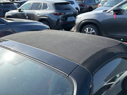 Used 2017 MAZDA MX-5 Miata Sport RWD image 22