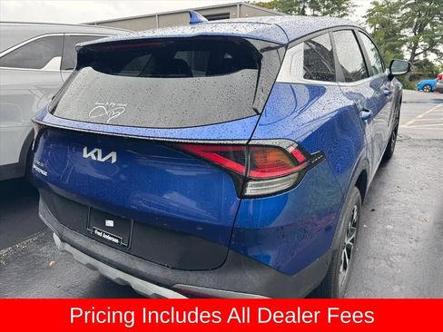Certified 2023 Kia Sportage EX FWD image 5