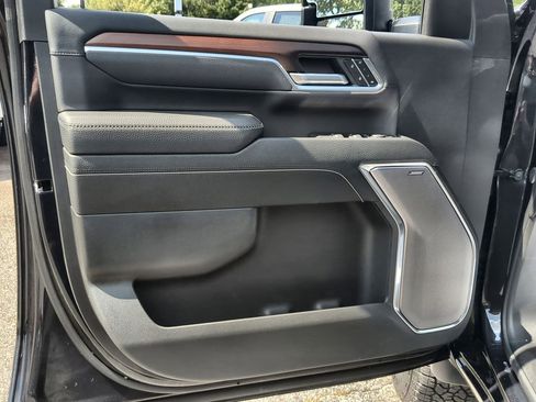 New 2025 GMC Sierra 2500 Denali w/ Denali Reserve Package image 23