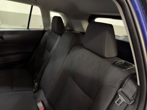 Used 2025 Toyota Corolla Cross LE AWD/4WD image 20