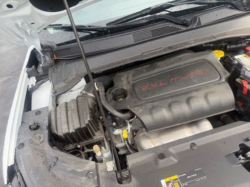 Certified 2022 Jeep Compass Latitude AWD/4WD image 55