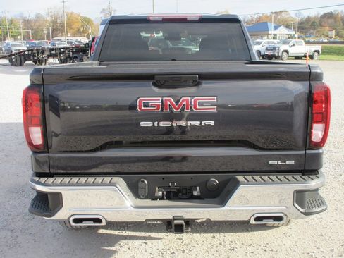 New 2026 GMC Sierra 1500 SLE AWD/4WD image 4