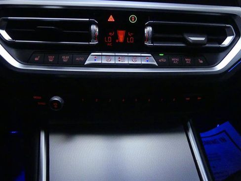 Used 2021 BMW 330e xDrive w/ Convenience Package image 17