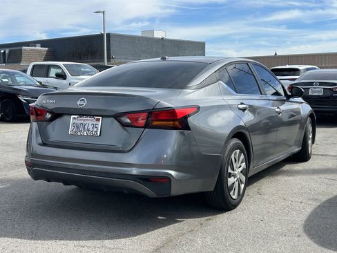 Certified 2019 Nissan Altima 2.5 S image 5