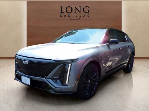 New 2026 Cadillac Lyriq V image 1