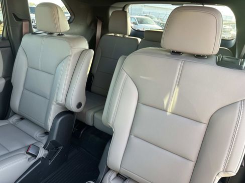 New 2026 GMC Acadia Elevation w/ Elevation Premium Package FWD image 14