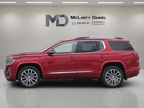 Used 2021 GMC Acadia Denali FWD image 2