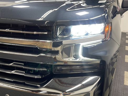 Used 2019 Chevrolet Silverado 1500 LTZ AWD/4WD image 24