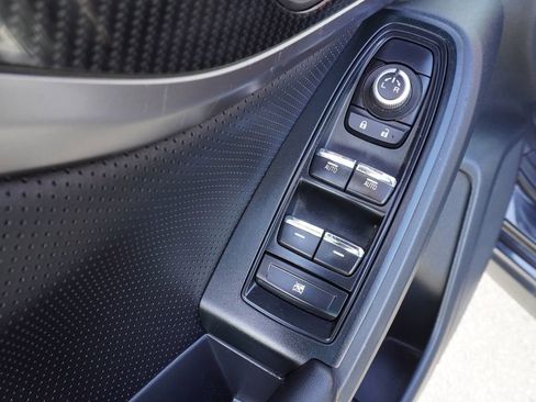 Used 2019 Subaru Crosstrek 2.0i Limited image 15