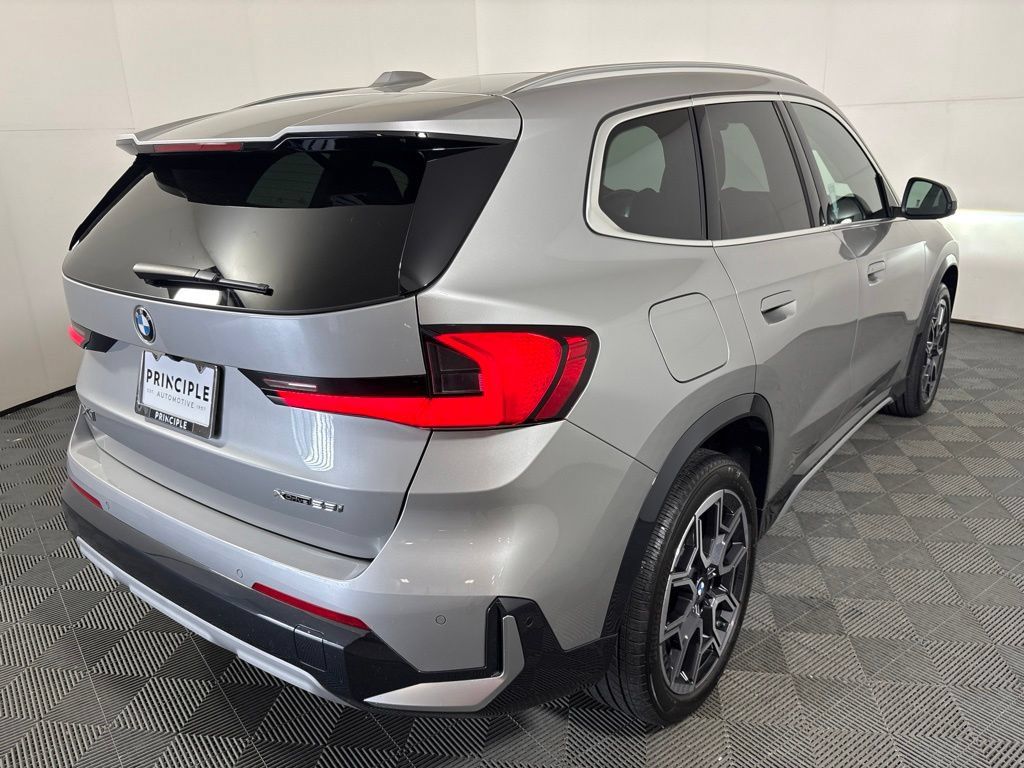 Certified 2026 BMW X1 xDrive28i w/ Technology Package AWD/4WD image 5