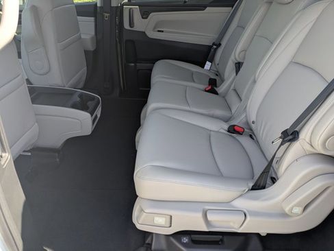 New 2026 Honda Odyssey EX-L image 15
