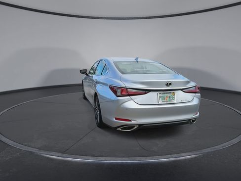 Used 2025 Lexus ES 350 w/ Premium Package FWD image 7