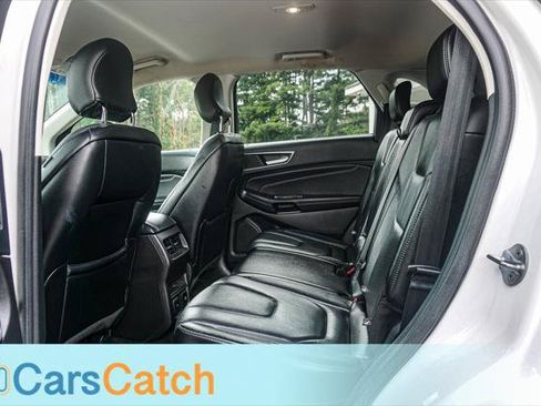 Used 2017 Ford Edge Titanium w/ Technology Package FWD image 22