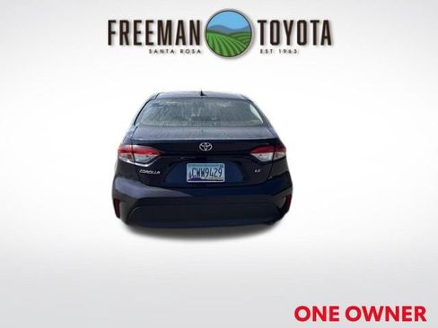 Used 2024 Toyota Corolla LE FWD image 6