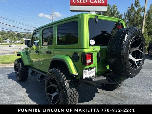 Used 2019 Jeep Wrangler Unlimited Sahara w/ Uconnect 4C Nav & Sound Group AWD/4WD image 5
