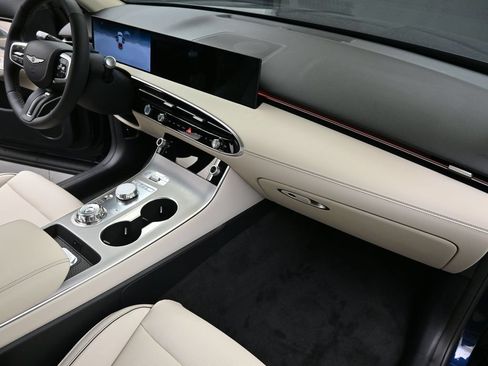 New 2026 Genesis GV70 2.5T Advanced AWD/4WD image 13